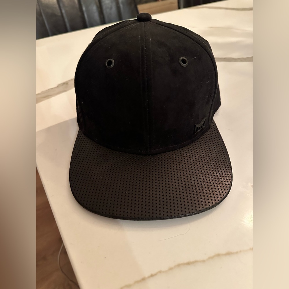 Melin hat- limited edition
